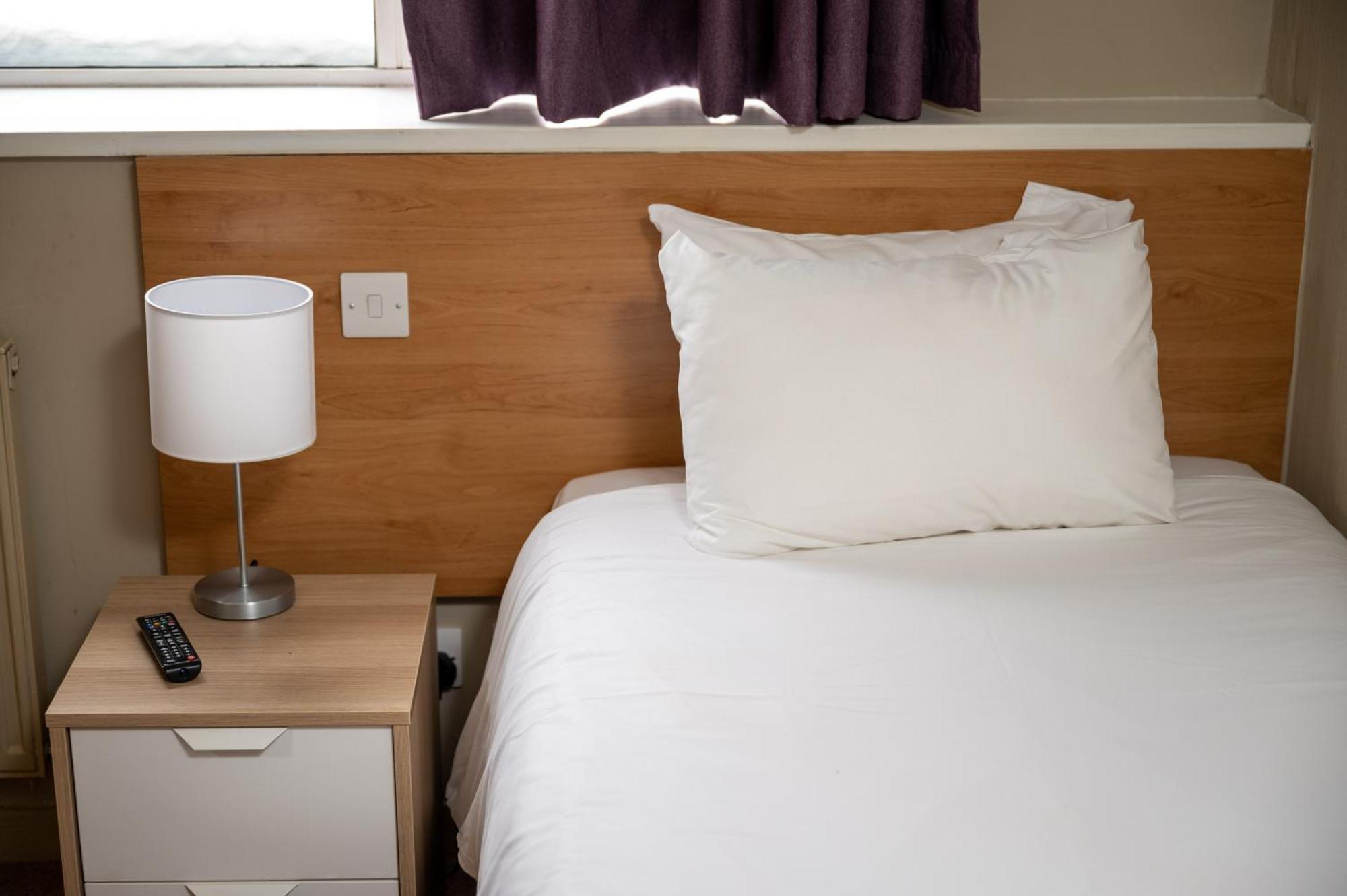 The Titan Hotel ไคลด์แบงก์ ภายนอก รูปภาพ