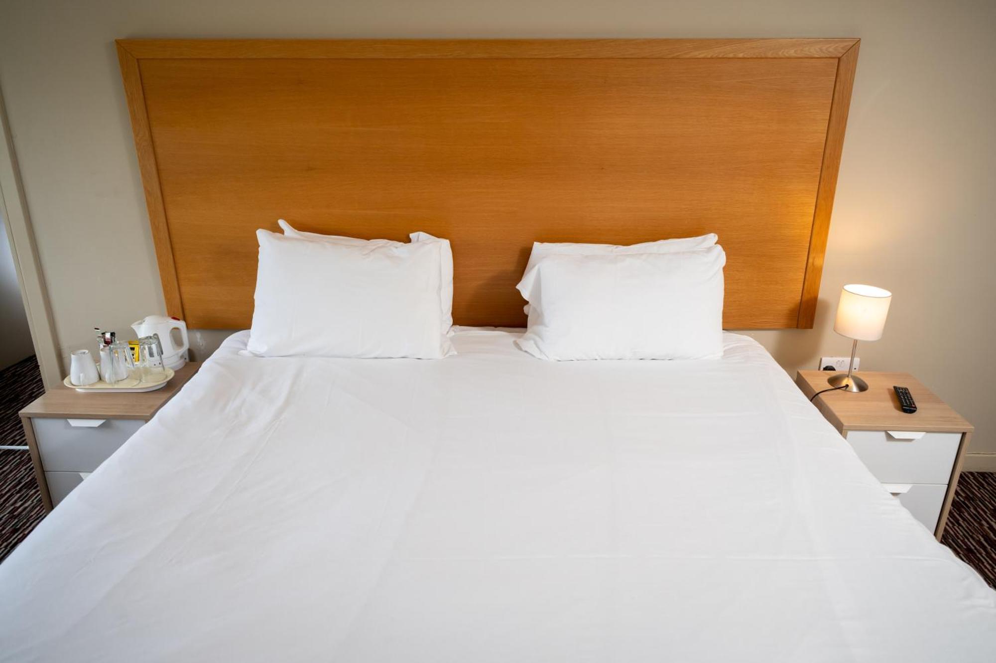 The Titan Hotel ไคลด์แบงก์ ภายนอก รูปภาพ